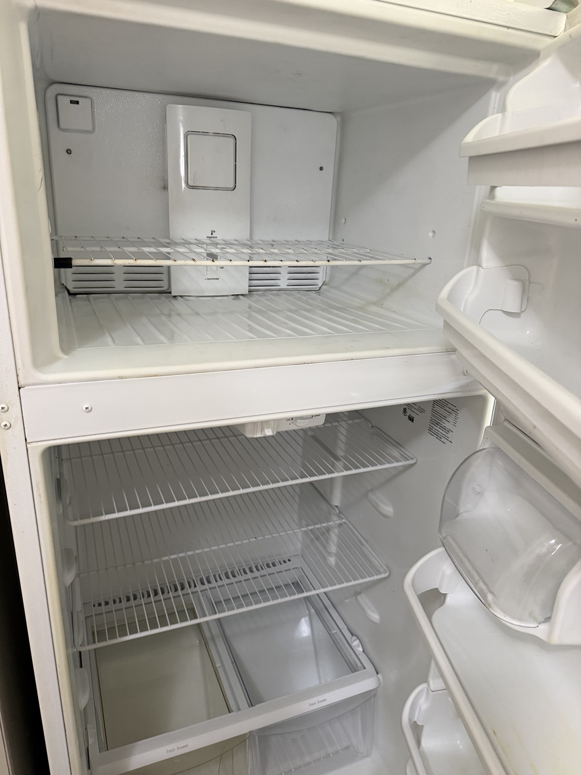 Clean refrigerator after cleaning
