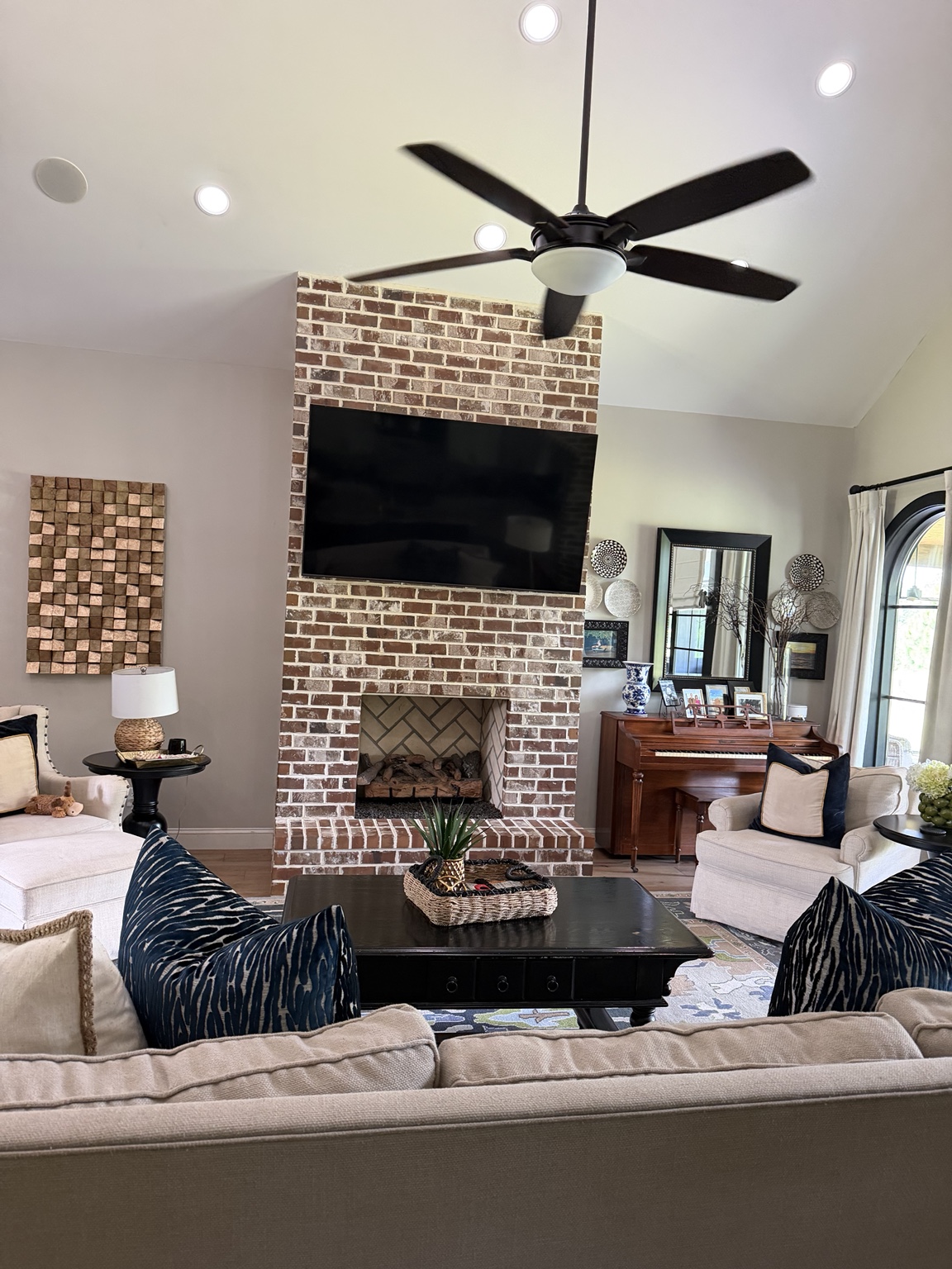 Clean living room after professional cleaning